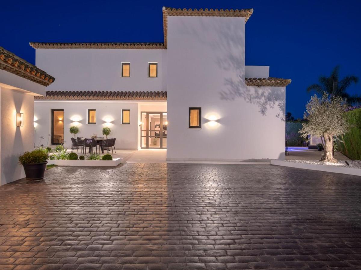 Vacation Marbella I Villa Lina, Golf Valley, Private Heated Pool, Jacuzzi, Close To The Marina Exterior foto